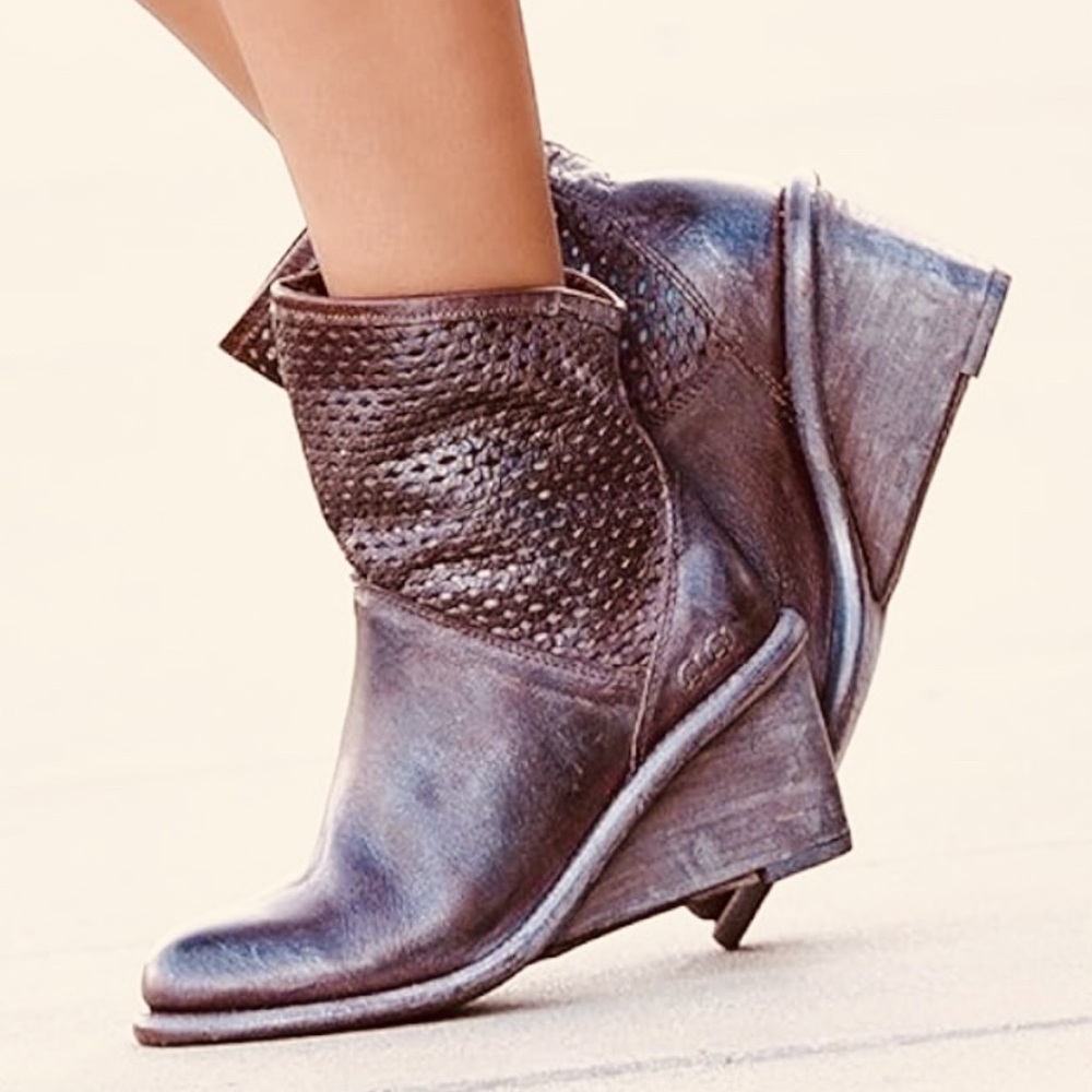 Bed Stu Brown Leather Cobbler Dutchess Perforated Wedge Ankle Boots Brown Size 7